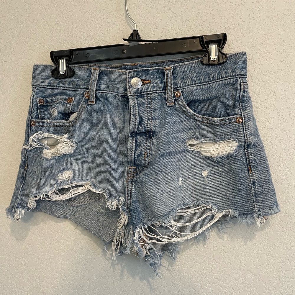Aeropostale Distressed Denim Cutoff Shorts Women’s Size 0 High Rise Festival